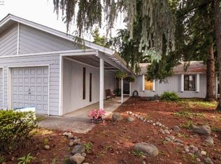 948 NE Baldwin Dr, Hillsboro, OR 97124