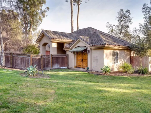 2041 Idyllwild Pl, Arroyo Grande, CA 93420