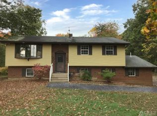 1656 Perrineville Rd, Monroe Township, NJ 08831