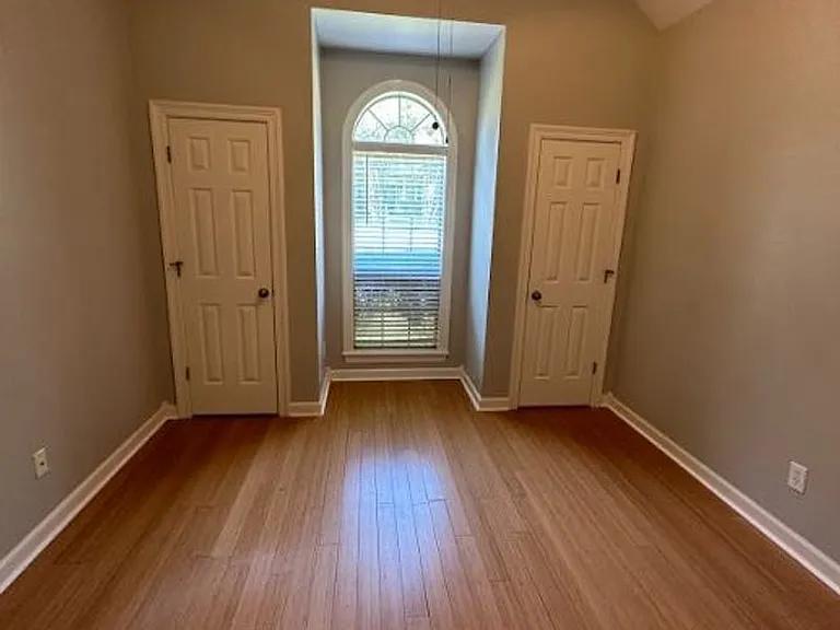 2206 Pinehaven Dr — Photo 22