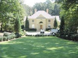 5049 Northside Dr NW, Sandy Springs, GA 30327