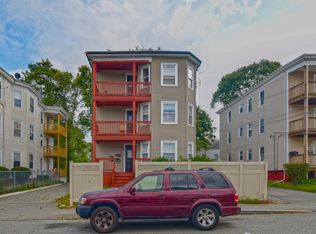 17 Clarence St, Brockton, MA 02301