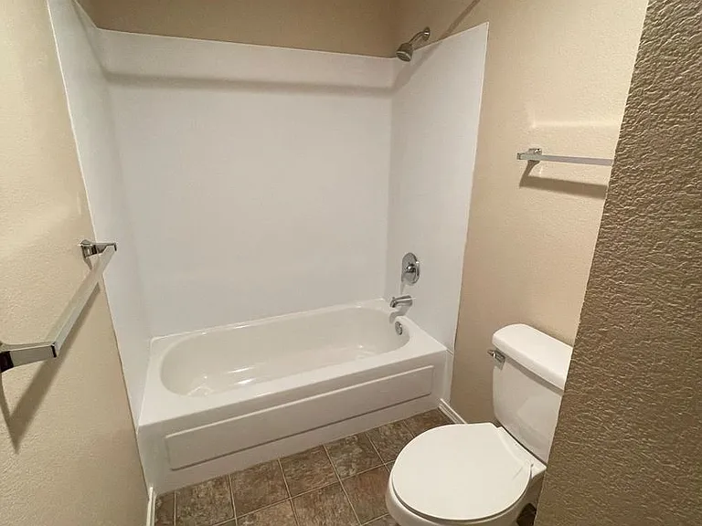 15433 Country Club Dr #A204 — Photo 18