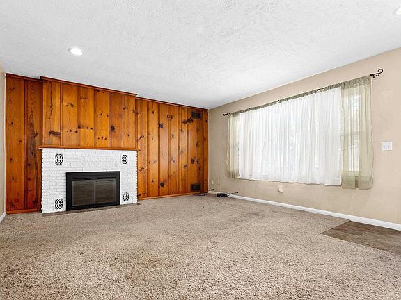 4th image of 1430 E Melaik Ct