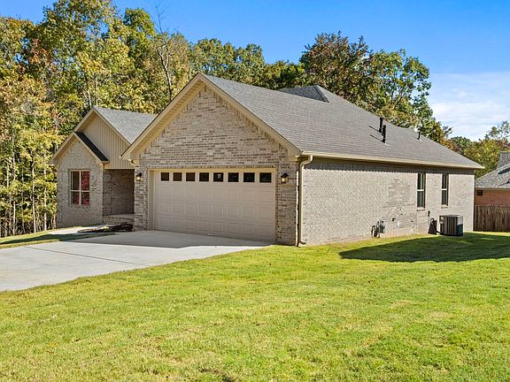 2nd image of 212 Marble Dr