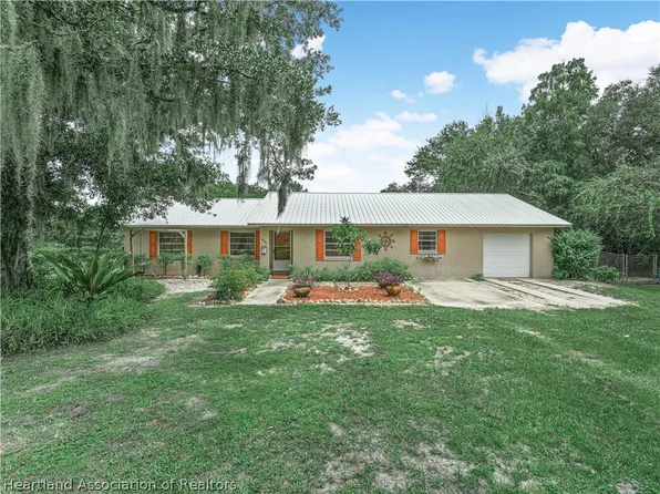1585 Dena Cir, Wauchula, FL 33873