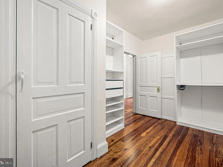 3740 Manayunk Ave — Photo 25