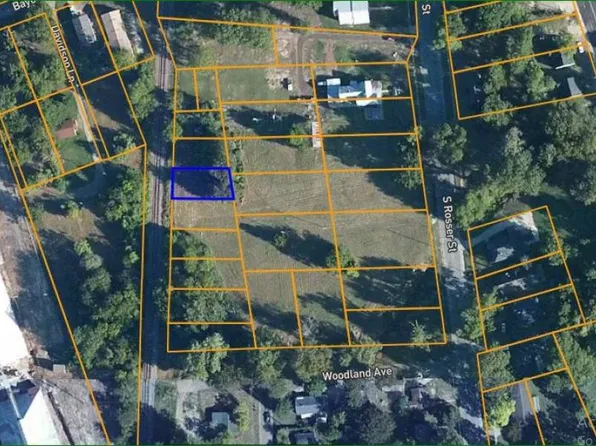 806 Oakland St, Forrest City, AR 72335