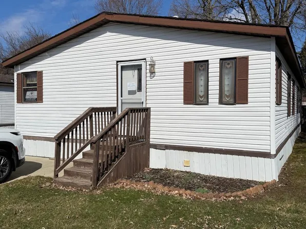 71 S Valley Dr, Swartz Creek, MI 48473