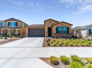 465 Cimarron Dr, Perris, CA 92570