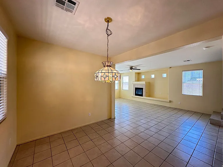 9032 Rutherford Grove St — Photo 5