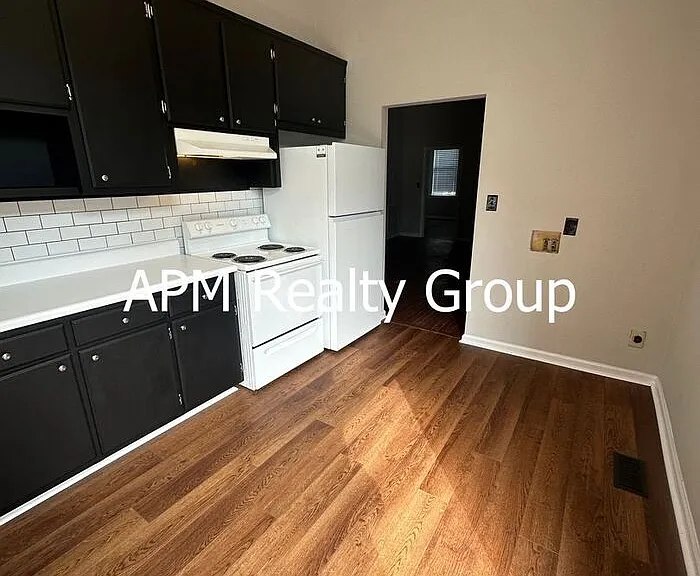 1304 Drayton St — Photo 11