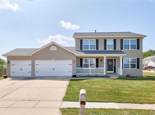 4702 Providence Woods Cir, Wentzville, MO