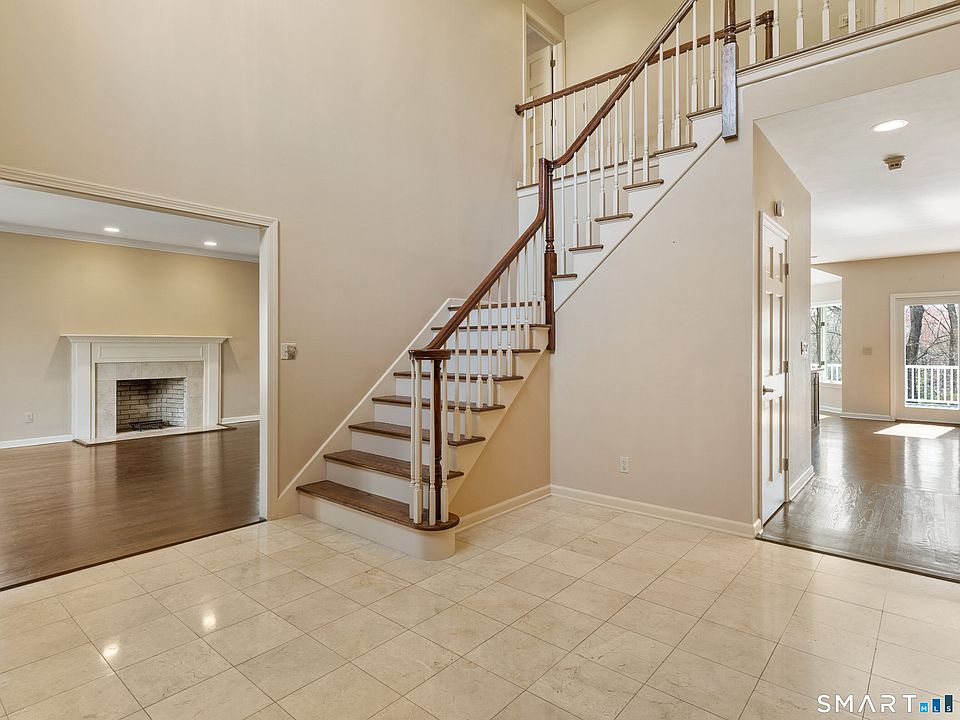 1 Mountaincrest Drive, Cheshire, CT 06410 | MLS #24166356 | Zillow