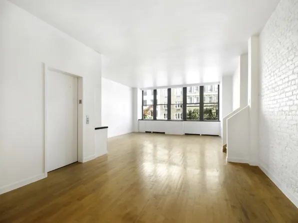 345 West 13th Street image 1 of 13