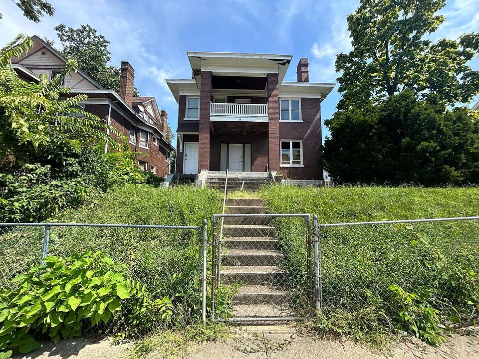 1st image of 3572 Van Antwerp Pl