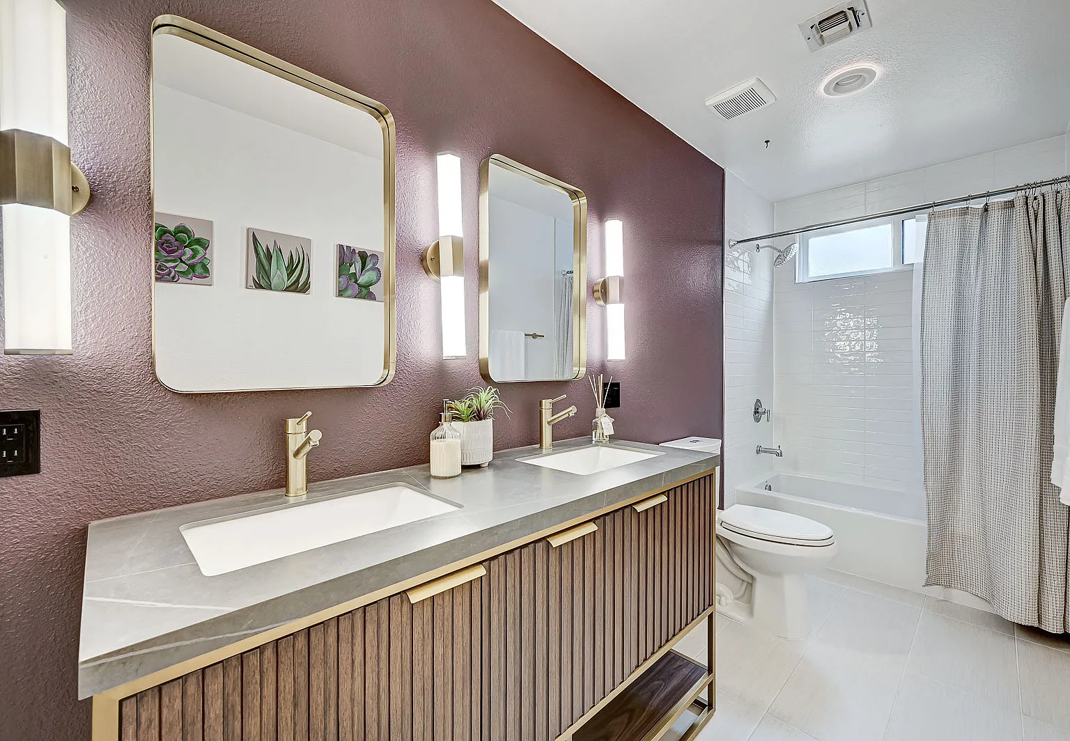 2400 La Solana Way - 1 — Photo 3