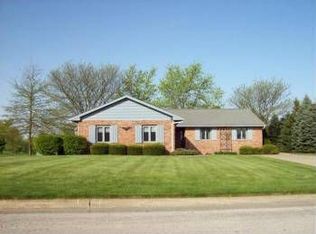1818 Cardinal Ct, Pontiac, IL 61764