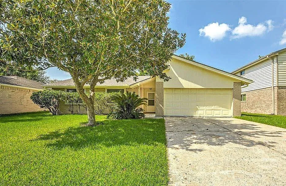 16818 Dutch Ridge Dr