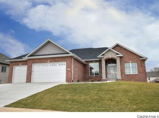 4135 Newbury Dr, Springfield, IL 62711