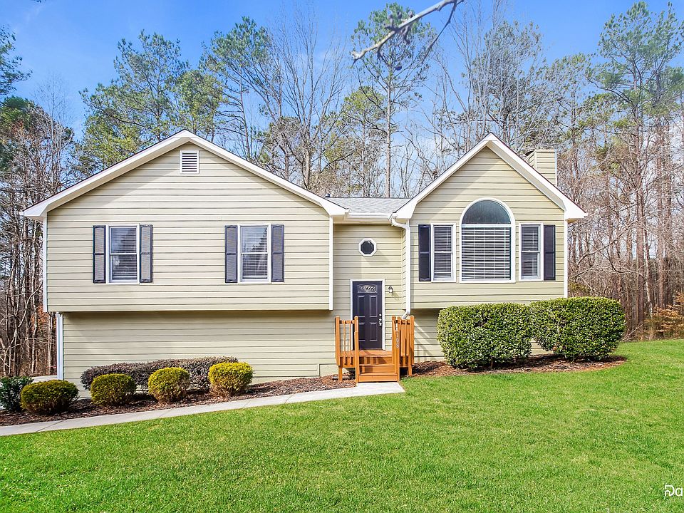 1st image of 108 Brandi Dr