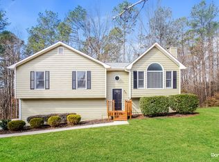 108 Brandi Dr, Hiram, GA 30141