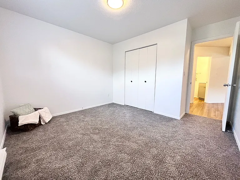 Acres Crossing Apartments — Photo 37