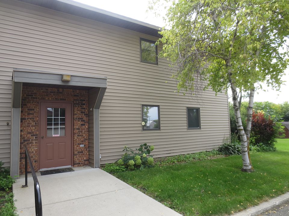 MAIN FLOOR CONDO