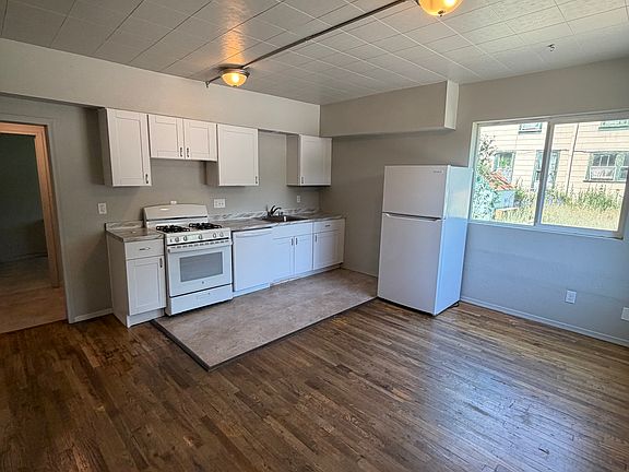 4th image of 813 W Clay Ave APT B
