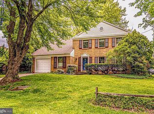 8008 Inspection House Rd, Potomac, MD 20854