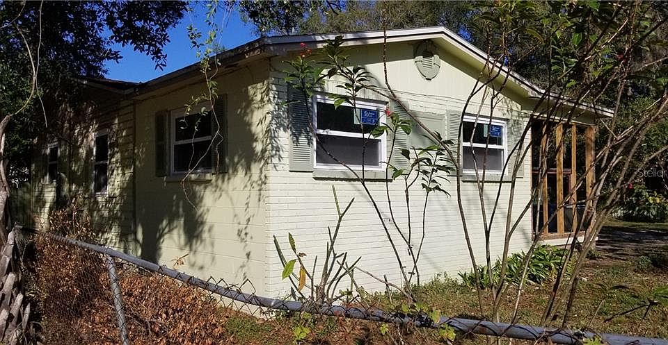 1st image of 1402 E 98th Ave