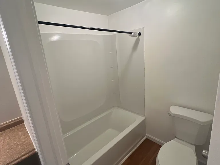 45 Denrose Dr #4 — Photo 11