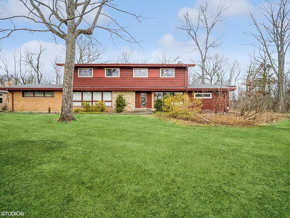 1st image of 1330 Woodland Ln