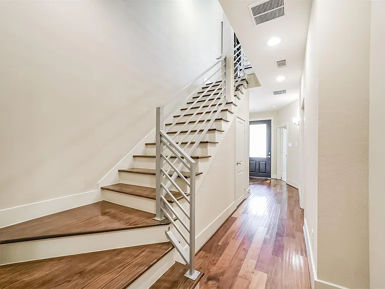 5425A Hidalgo St — Photo 4