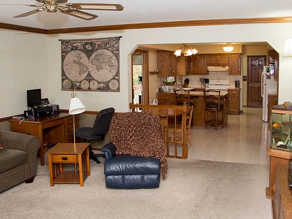 Grange-02-Living Dinette Kit