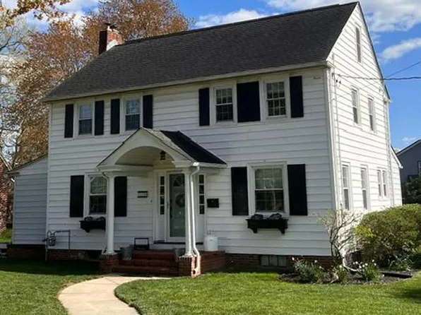 118 Washington St, Woodstown, NJ 08098