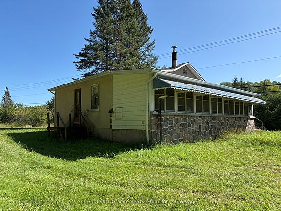 5th image of 38871 Combermere Rd