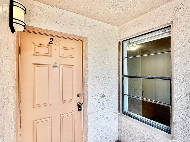 1917 NW 94th Ave #204A — Photo 35