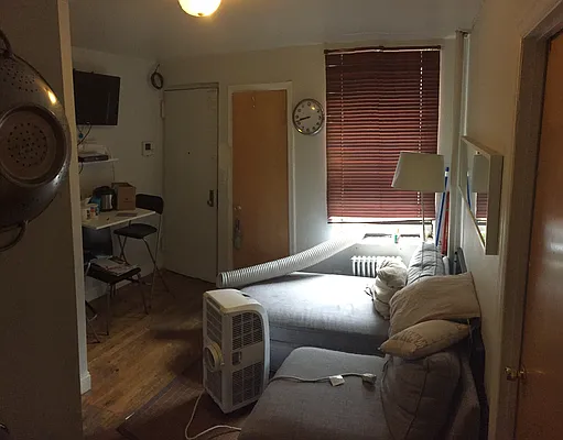 Rented by Kenneth Rosenblum, LREB | media 8