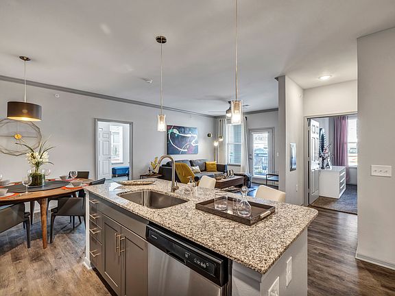 4th image of 20220 Bellaire Blvd #9208