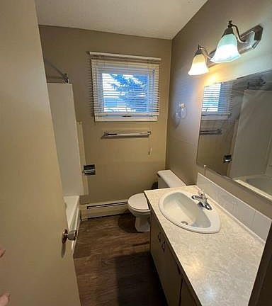 4th image of 5601 42nd St #3