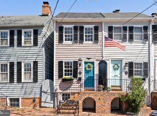 207 Wolfe St, Alexandria, VA 22314