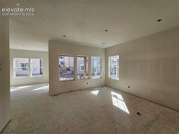 3rd image of 16301 Monument Rock Ct
