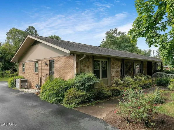 714 Broome Rd #B, Knoxville, TN 37909