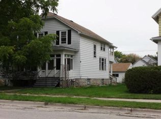 1108 15th Ave, Menominee, MI 49858