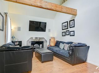 1466 E 660th Rd, Lawrence, KS 66049