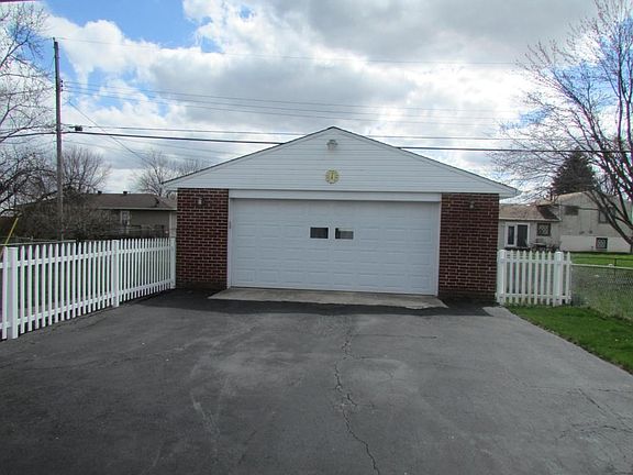 Garage 1