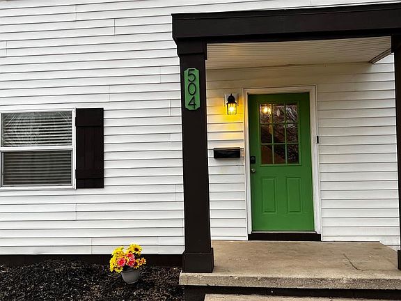 2nd image of 504 W Adams St