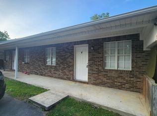 471 4th St NW #4, Arab, AL 35016