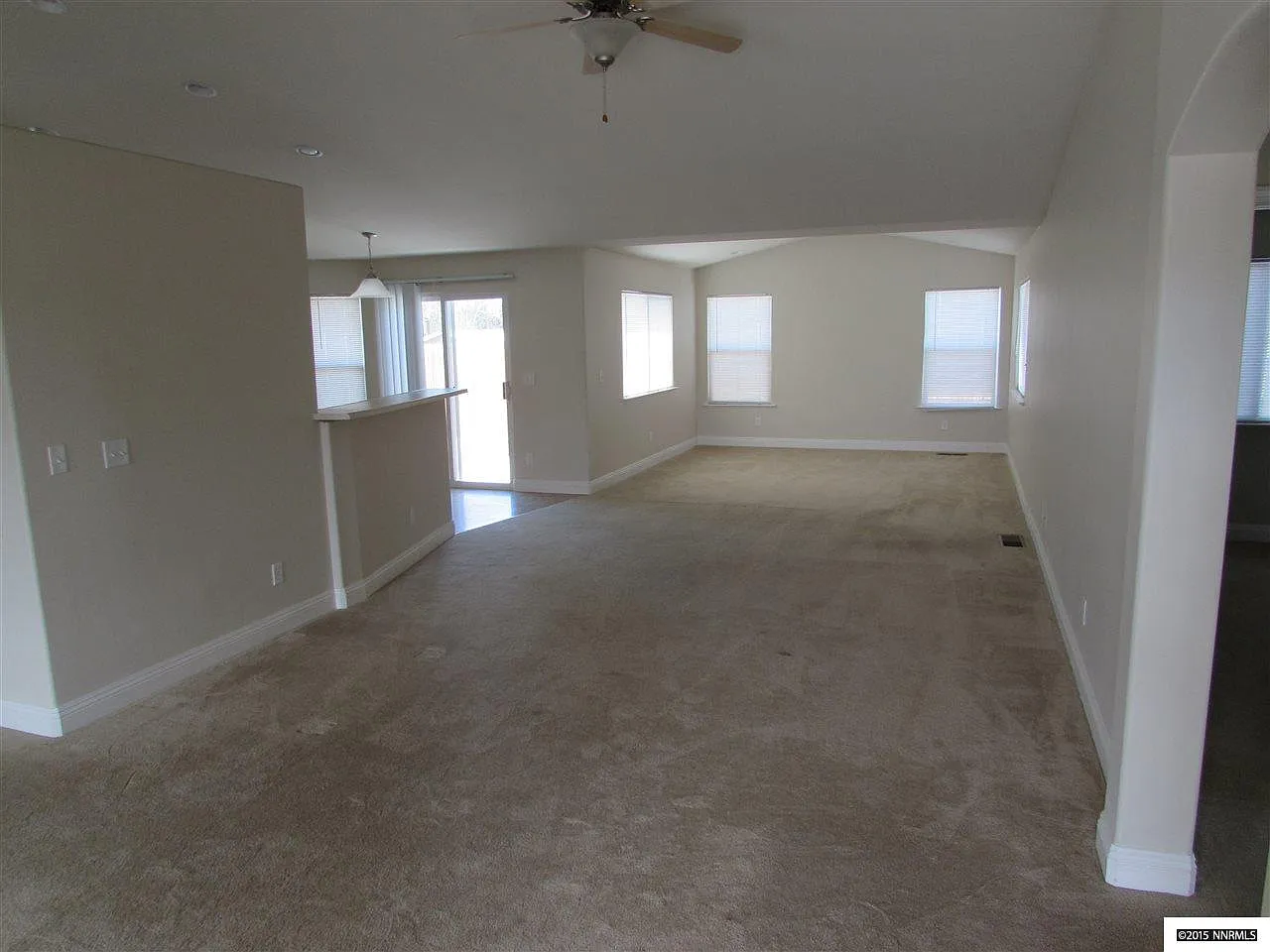 230 Heather Ln photo 1